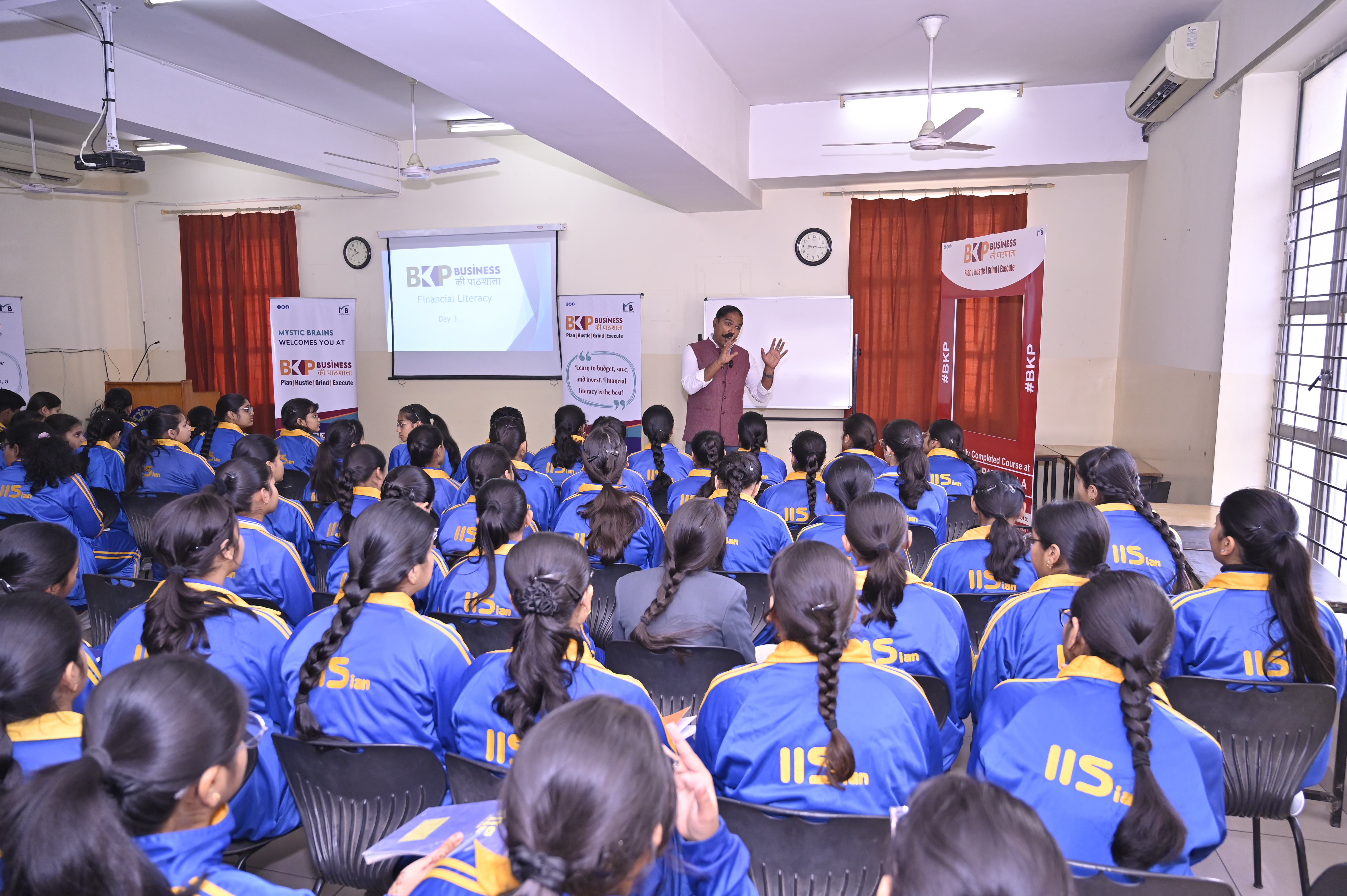 Youth learning startup incubation and design thinking with Business Ki Pathshala